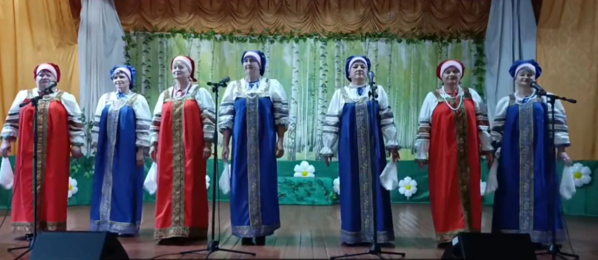 Наталья Великодная: Сегодня сотрудники домов культуры и библиотек провели для жителей населенных пунктов Тельмановского округа познавательные программы и праздничные концерты, посвященные Дню Ивана Купала Наталья Великодная: Сегодня сотрудники домов культуры и библиотек провели для жителей населенных пунктов Тельмановского округа познавательные программы и праздничные концерты, посвященные Дню Ивана Купала