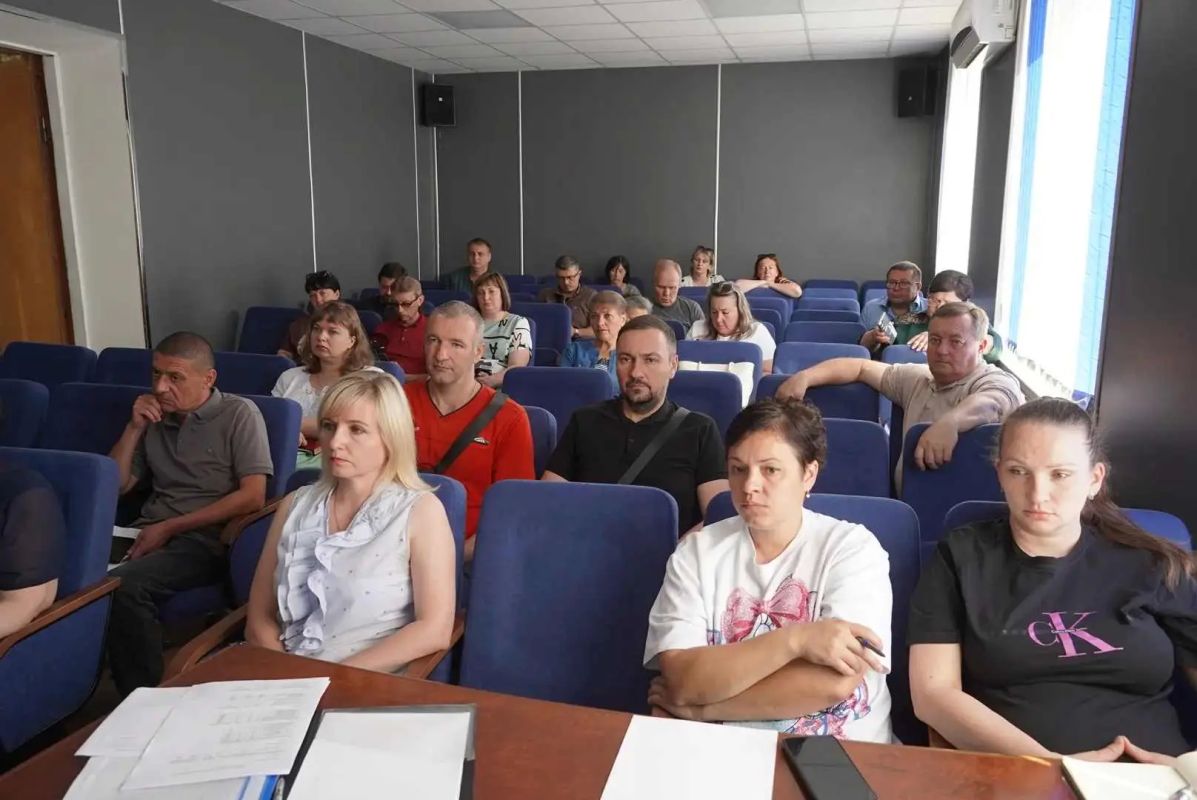 Игорь Мартынов: Прошло совещание по вопросам формирования «БАРС-ДНР» Игорь Мартынов: Прошло совещание по вопросам формирования «БАРС-ДНР»