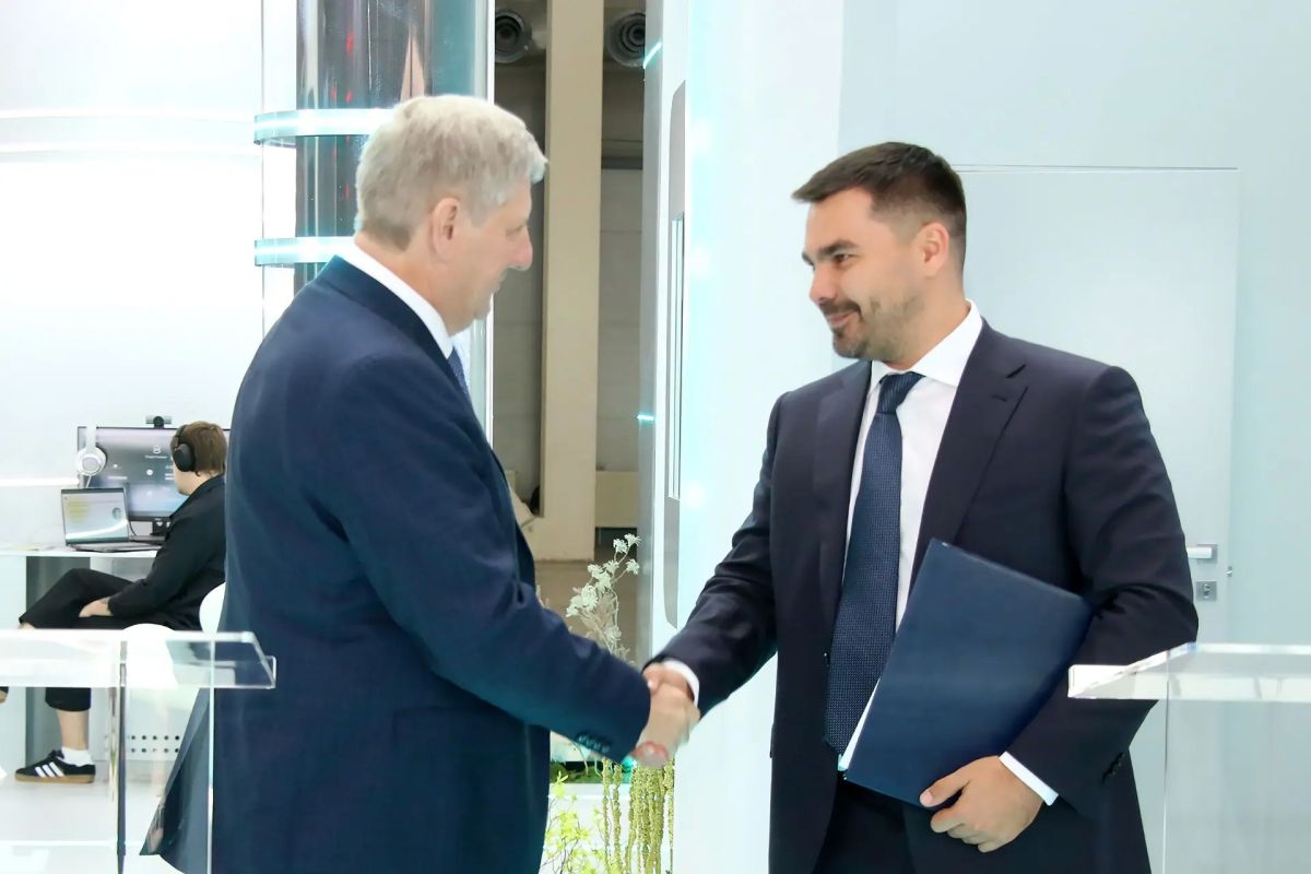 Гурген Малхасян: Второй день ИННОПРОМ-2026: новые горизонты для промышленности ДНР Гурген Малхасян: Второй день ИННОПРОМ-2026: новые горизонты для промышленности ДНР