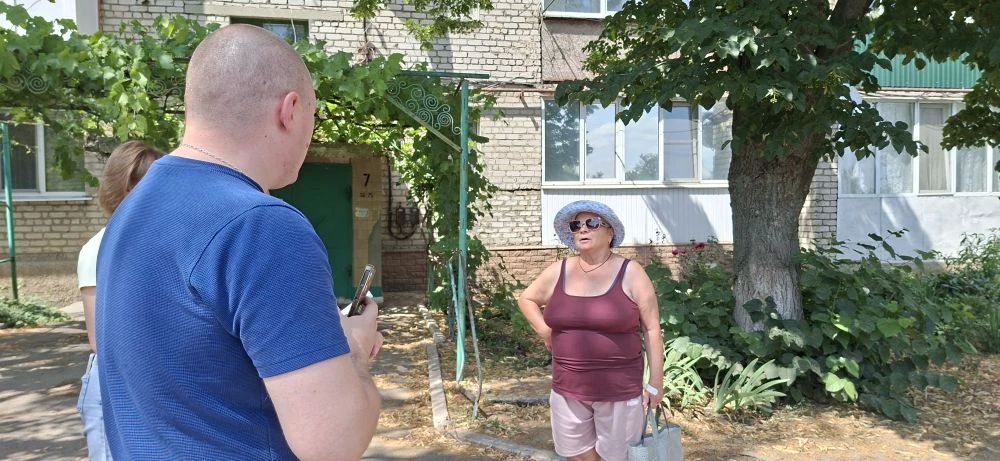 Денис Зубов: 07 июля заместитель главы администрации городского округа Иловайск Криза Сергей Александрович провел очередную встречу с жителями муниципального образования