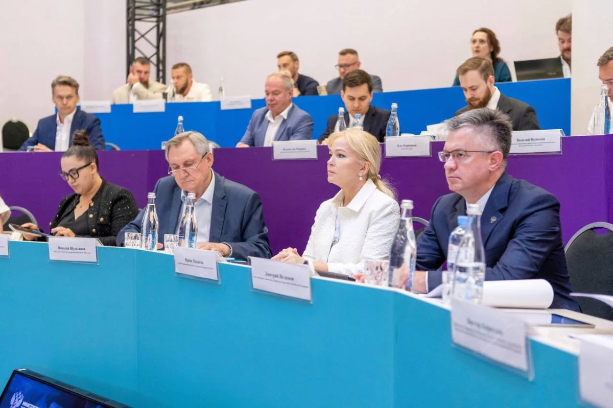 Ещё 11 угольных городов защитили программы развития Ещё 11 угольных городов защитили программы развития