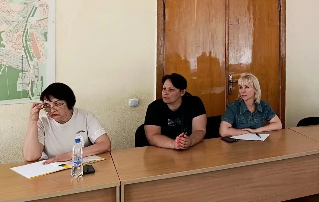 Наталья Бегуненко: В рамках проекта «УПРАВДОМ» в Управе Петровского внутригородского района Администрации г.о. Донецк прошло рабочее совещание по вопросам жилищно-коммунального характера Наталья Бегуненко: В рамках проекта «УПРАВДОМ» в Управе Петровского внутригородского района Администрации г.о. Донецк прошло рабочее совещание по вопросам жилищно-коммунального характера