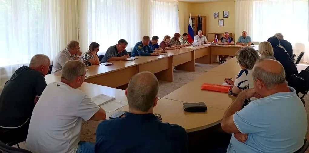 Наталья Бегуненко: В рамках проекта «УПРАВДОМ» в Управе Петровского внутригородского района Администрации г.о. Донецк прошло рабочее совещание по вопросам жилищно-коммунального характера Наталья Бегуненко: В рамках проекта «УПРАВДОМ» в Управе Петровского внутригородского района Администрации г.о. Донецк прошло рабочее совещание по вопросам жилищно-коммунального характера