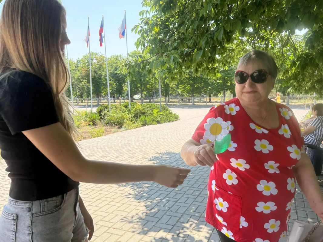Дарим частичку тепла и любви! Дарим частичку тепла и любви!