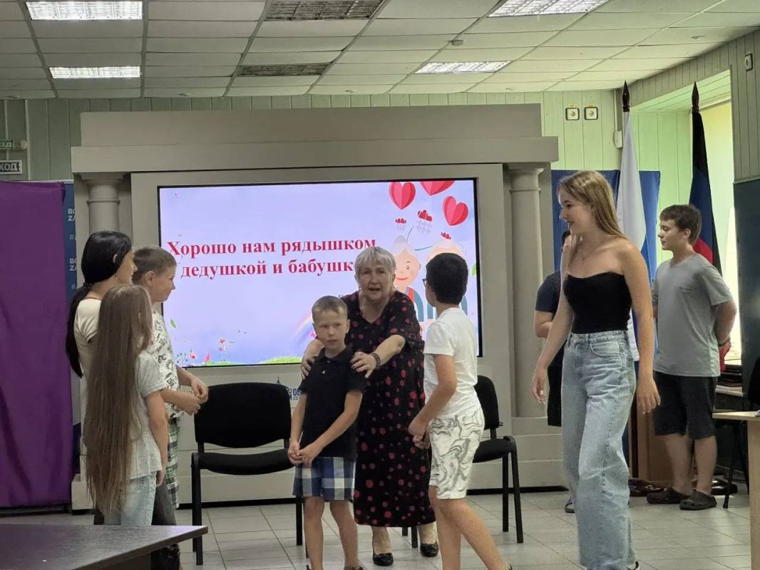 «Дедушки и внуки»: мостик между поколениями! «Дедушки и внуки»: мостик между поколениями!