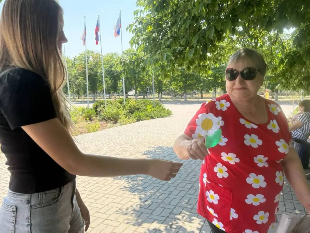 Дарим частичку тепла и любви! Дарим частичку тепла и любви!