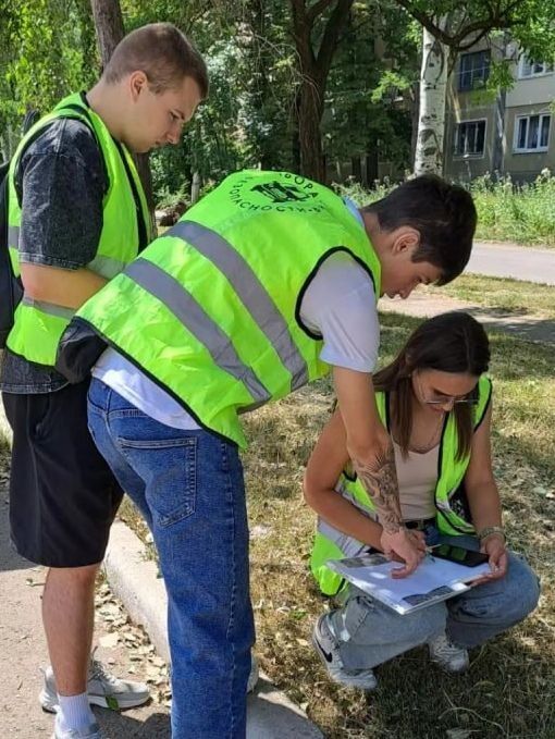 Студенты Донецкой академии транспорта участвуют в совершенствовании дорожной инфраструктуры Студенты Донецкой академии транспорта участвуют в совершенствовании дорожной инфраструктуры