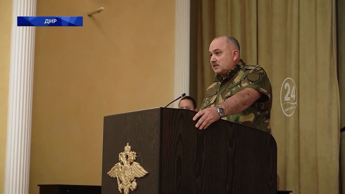 Генерал-лейтенант полиции Павел Гищенко попрощался с личным составом МВД по ДНР