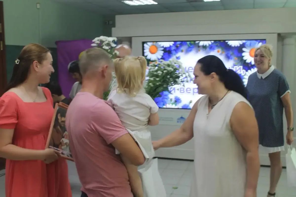 Семья — там, где сердце!. В праздник семьи, любви и верности в Мангуше случился настоящий праздник добра и единства Семья — там, где сердце!. В праздник семьи, любви и верности в Мангуше случился настоящий праздник добра и единства