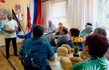 Наталья Бегуненко: По поручению Главы ДНР Дениса Пушилина в Петровском районе продолжаются встречи с населением