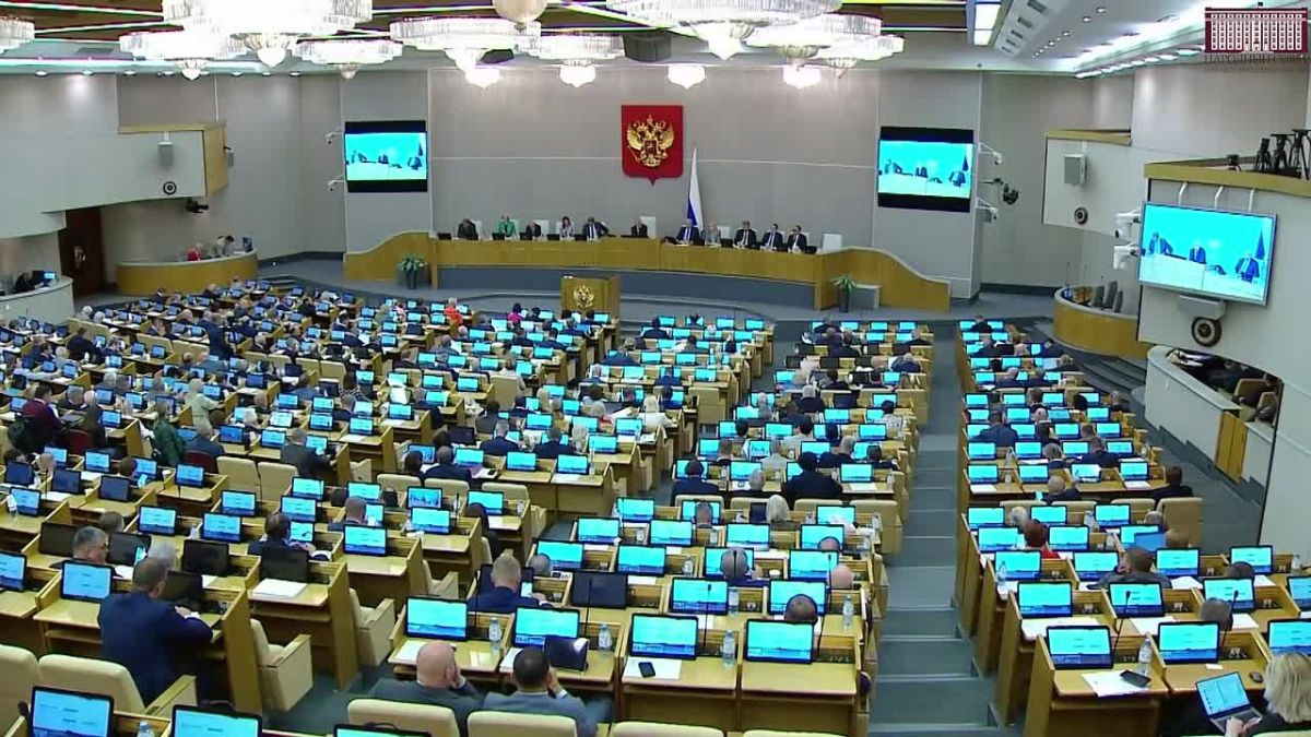 Константин Кузьмин: Об итогах доклада Министра экономического развития России Максима Решетникова в Государственной Думе