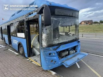Украинский беспилотник атаковал автобус в селе Никольское, есть пострадавший