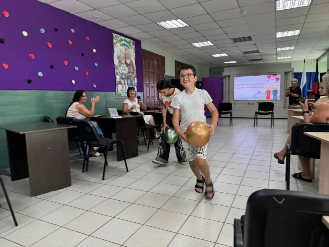 «Дедушки и внуки»: мостик между поколениями! «Дедушки и внуки»: мостик между поколениями!