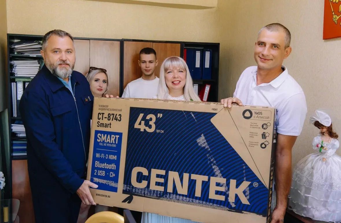 Под светом семейного счастья макеевчане начали новую жизнь вместе Под светом семейного счастья макеевчане начали новую жизнь вместе