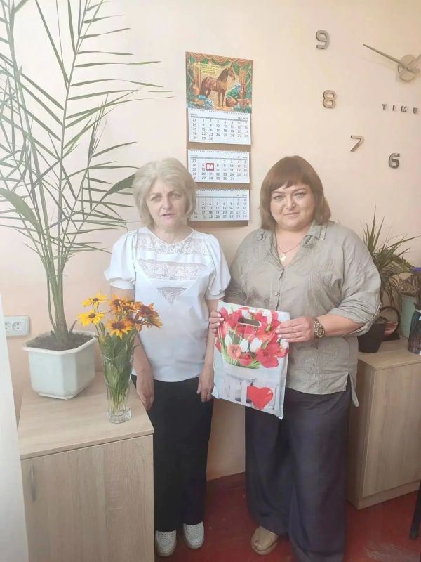 Сегодня один из самых светлых и добрых праздников нашей страны – День семьи, любви и верности, который традиционно отмечаем в День святых Петра и Февронии Сегодня один из самых светлых и добрых праздников нашей страны – День семьи, любви и верности, который традиционно отмечаем в День святых Петра и Февронии