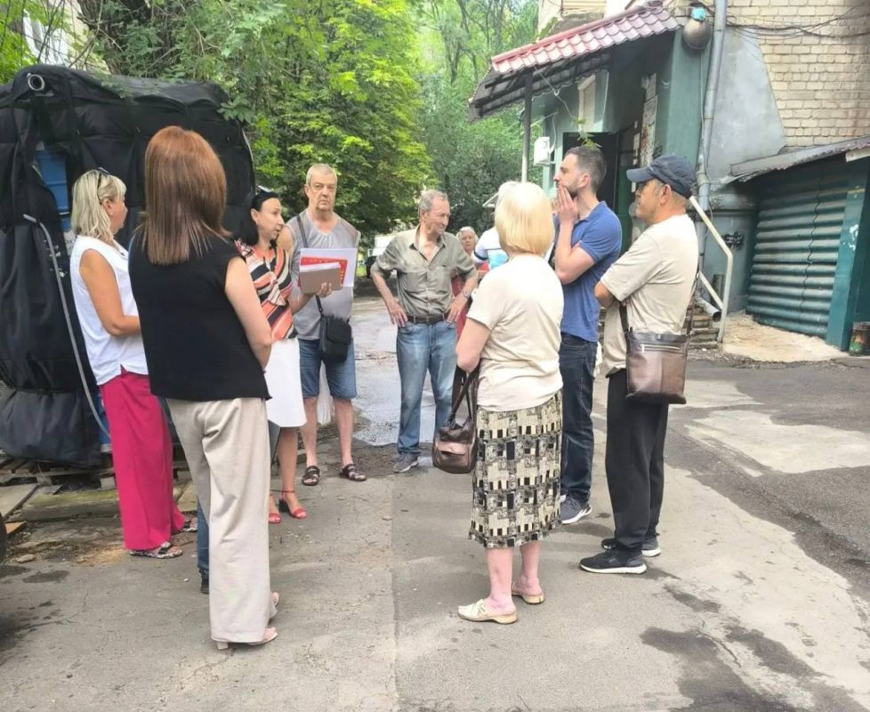 Ворошиловском районе состоялась встреча с жителями Ворошиловском районе состоялась встреча с жителями