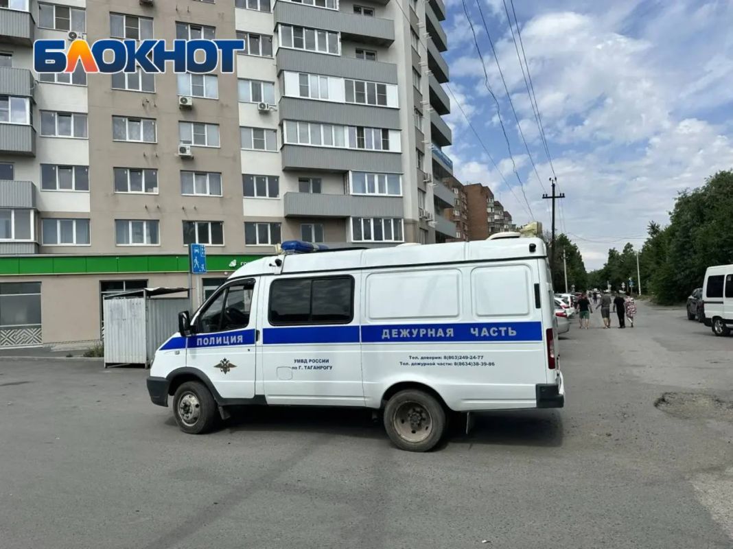 Бывший полицейский подозревается в убийстве своей родни Бывший полицейский подозревается в убийстве своей родни