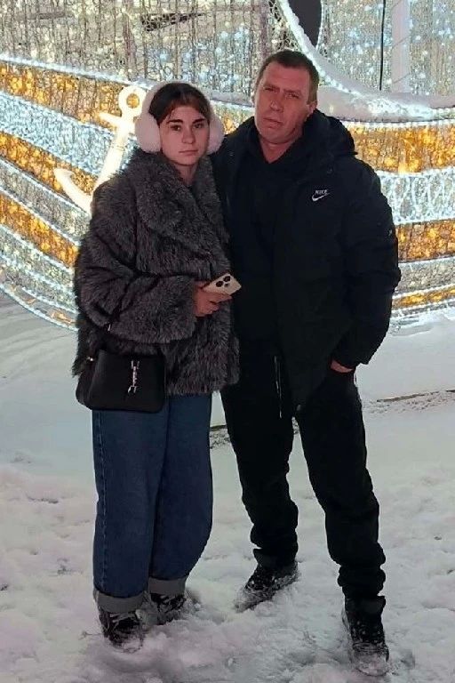 Пыточная ставка. Сотрудники СБУ вербовали дочь пленного шахтёра из Макеевки Пыточная ставка. Сотрудники СБУ вербовали дочь пленного шахтёра из Макеевки
