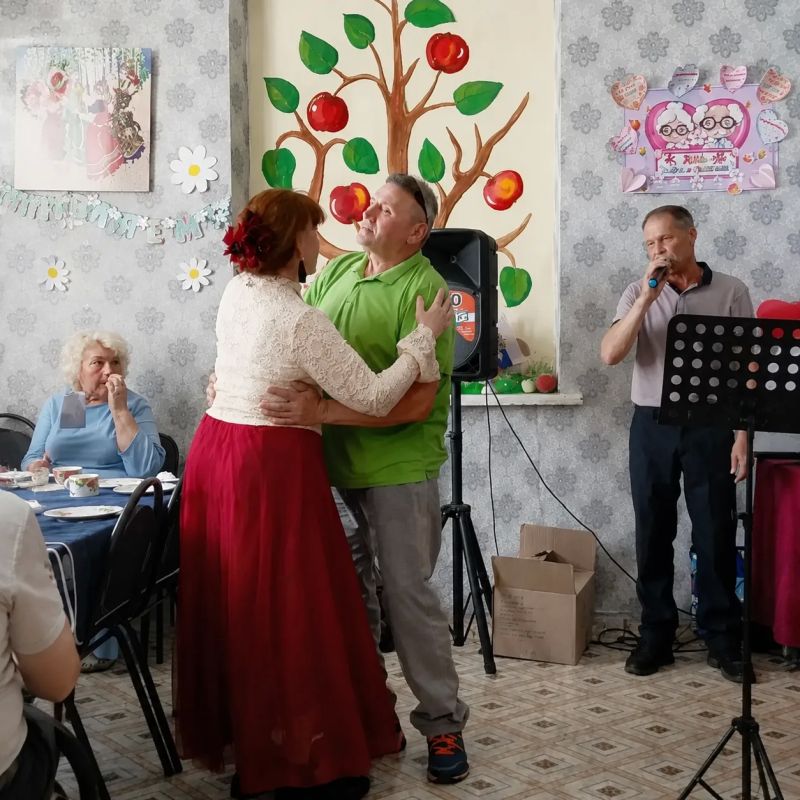 В селе Новокатериновка прошло мероприятие ко Дню семьи, любви и верности В селе Новокатериновка прошло мероприятие ко Дню семьи, любви и верности