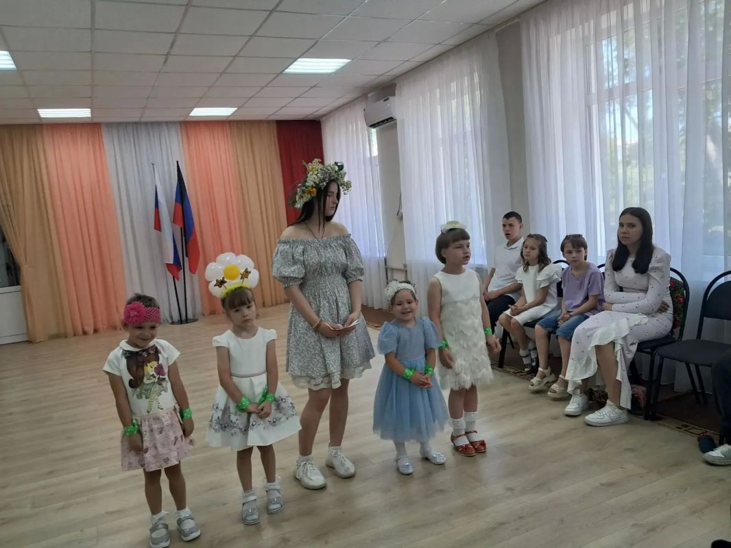 В Шахтерском округе провели профилактические беседы в опекунских семьях В Шахтерском округе провели профилактические беседы в опекунских семьях