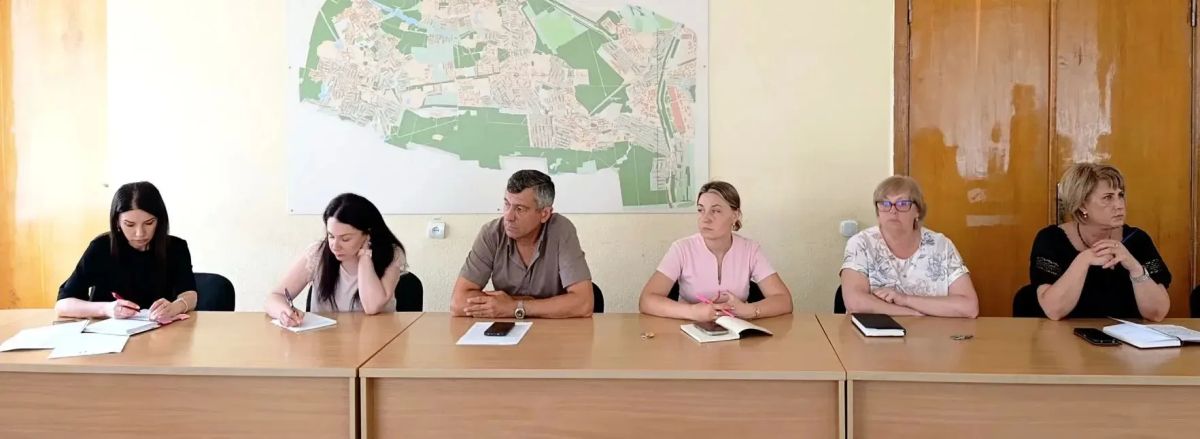 Наталья Бегуненко: В рамках проекта «Моя карьера» в Управе Петровского внутригородского района Администрации городского округа Донецк прошла лекция по теме «Социальный контракт» Наталья Бегуненко: В рамках проекта «Моя карьера» в Управе Петровского внутригородского района Администрации городского округа Донецк прошла лекция по теме «Социальный контракт»