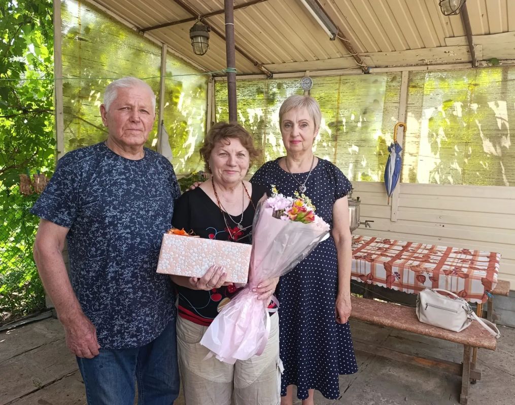 Елена Рязанцева: В День семьи, любви и верности в Пролетарском районе чествуют главное богатство — семьи Елена Рязанцева: В День семьи, любви и верности в Пролетарском районе чествуют главное богатство — семьи