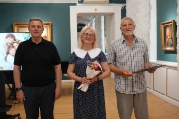 В преддверии и в День семьи, любви и верности мы провели цикл праздничных мероприятий, объединивших около 500 жителей Республики