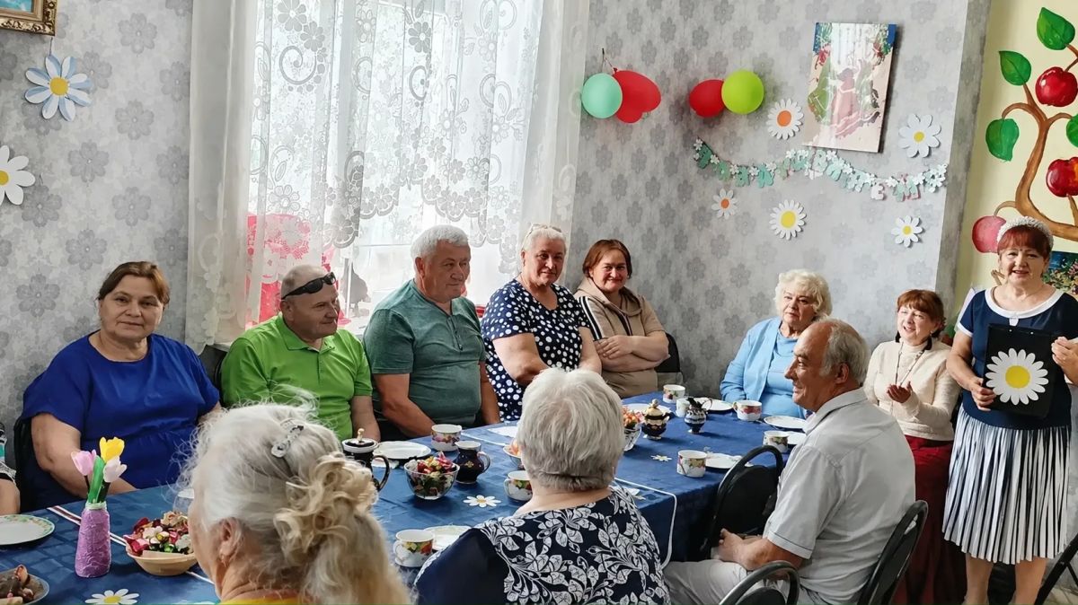 В селе Новокатериновка прошло мероприятие ко Дню семьи, любви и верности