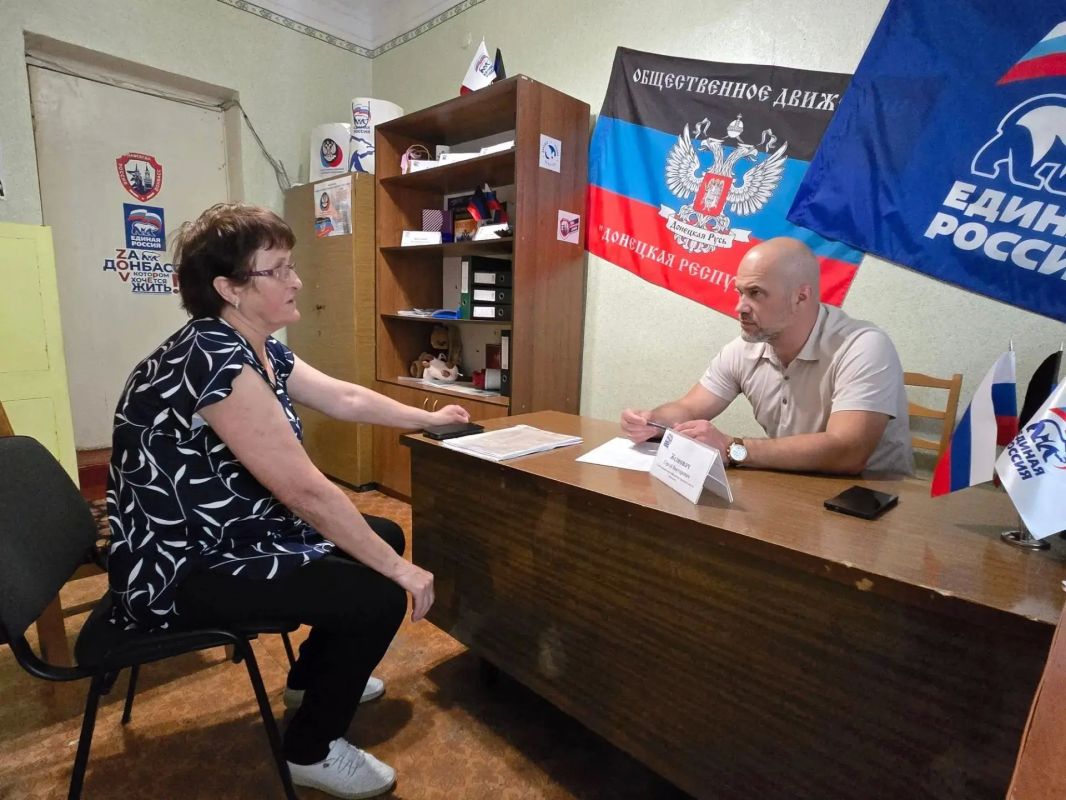 Сергей Желновач провел личный прием жителей Мироновского Сергей Желновач провел личный прием жителей Мироновского