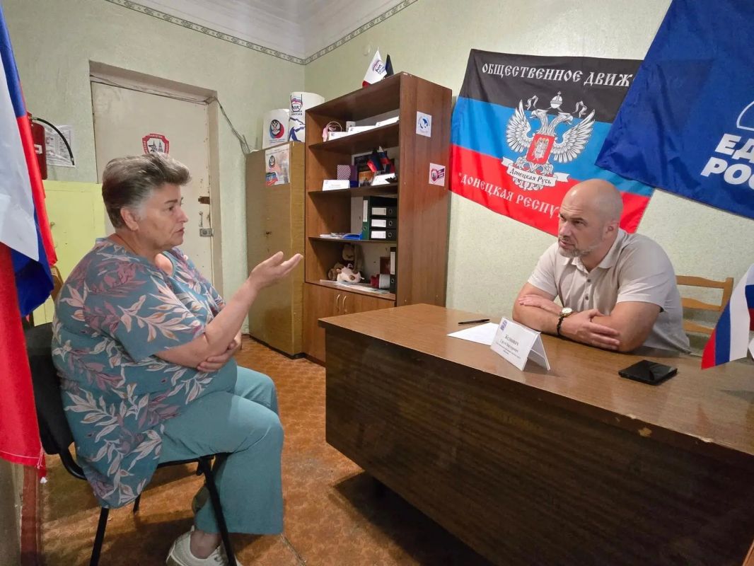 Сергей Желновач провел личный прием жителей Мироновского Сергей Желновач провел личный прием жителей Мироновского