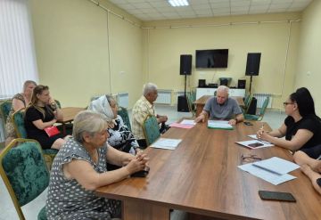 Евгений Поплавский: Провел прием граждан в Троицко-Харцызске