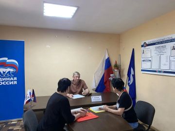 В ходе очередного личного приема на площадке общественной приемной «Единой России» в Ясиноватой ответил на вопросы жителей округа