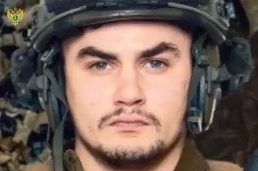 Тирнан О’Донован с позывным «Ирландец» в составе военизированного формирования «Избранная рота» участвовал в боевых действиях против Вооруженных Сил Российской Федерации в районе села Первомайское