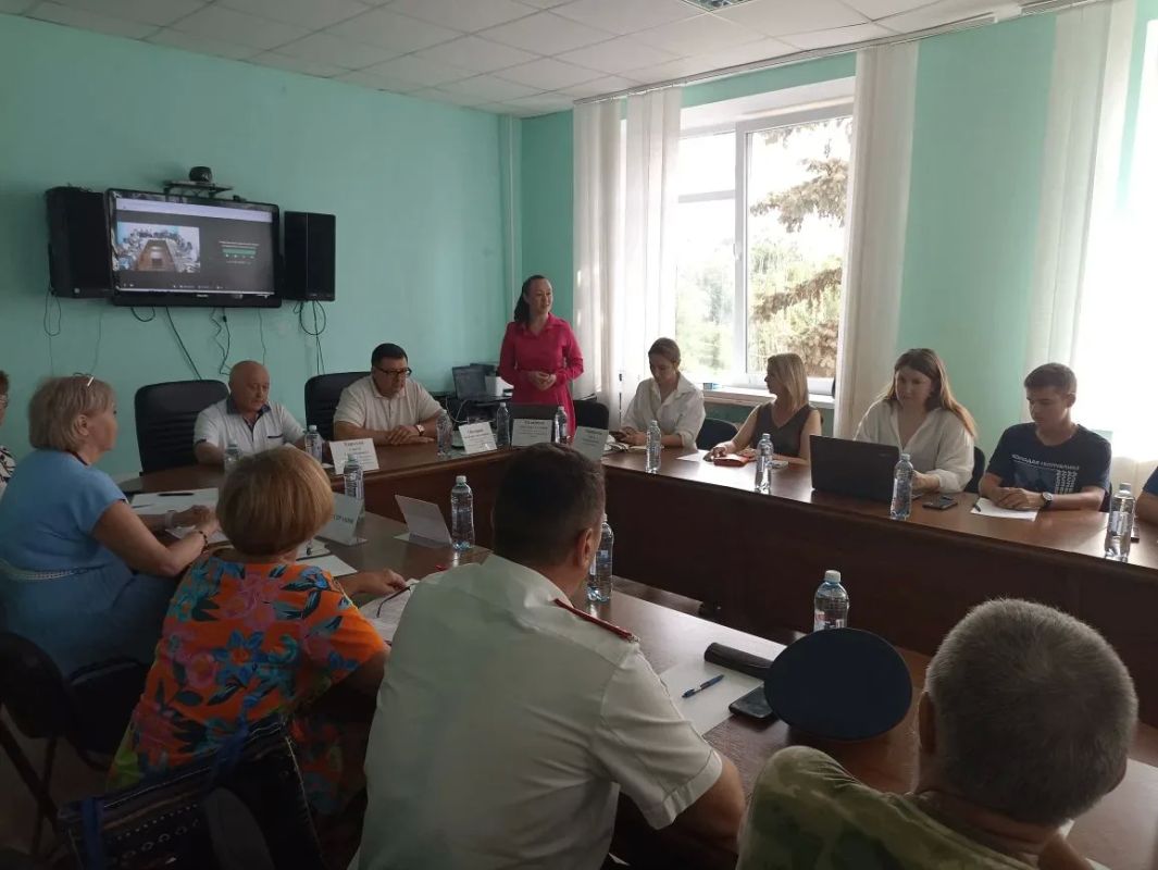 Глава Новоазовского муниципального округа Василий Овчаров принял участие в муниципальном творческого конкурса проектов в сфере креативного туризма и разработки туристических маршрутов «Открой Донбасс: туристический потенциал... Глава Новоазовского муниципального округа Василий Овчаров принял участие в муниципальном творческого конкурса проектов в сфере креативного туризма и разработки туристических маршрутов «Открой Донбасс: туристический потенциал...