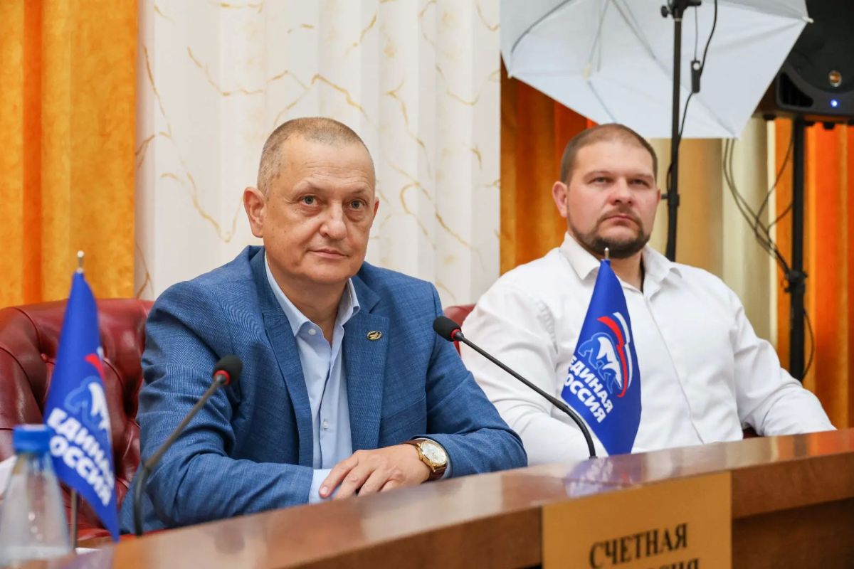 Дмитрий Огилец: Принял участие в 93м пленарном заседании Народного Совета! Дмитрий Огилец: Принял участие в 93м пленарном заседании Народного Совета!