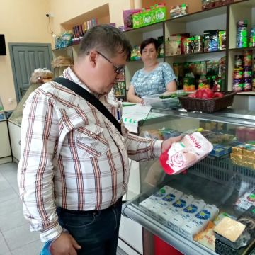 Наталья Бегуненко: В Петровском районе прошел плановый рейд Народного контроля по соблюдению правил торговли и санитарных норм