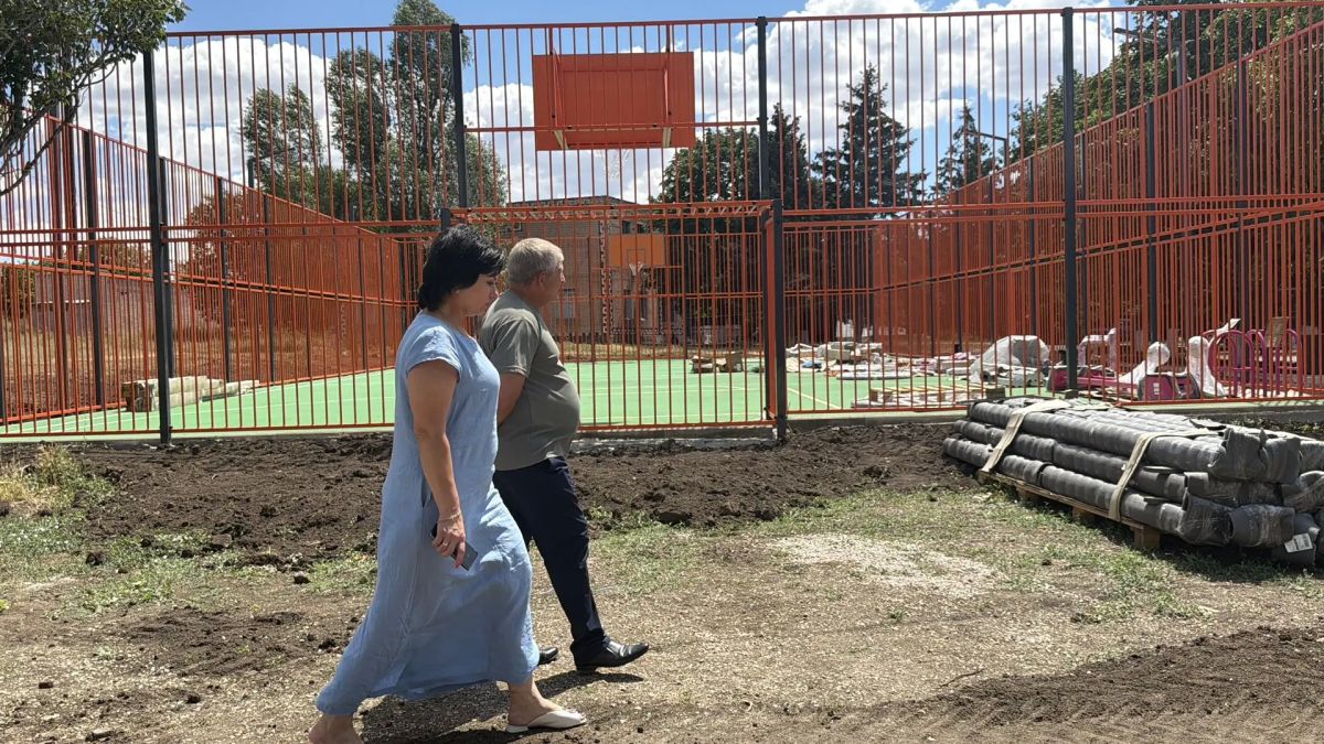 Наталья Великодная: Михайловка преображается!. Проверила, как идут работы в селе Наталья Великодная: Михайловка преображается!. Проверила, как идут работы в селе