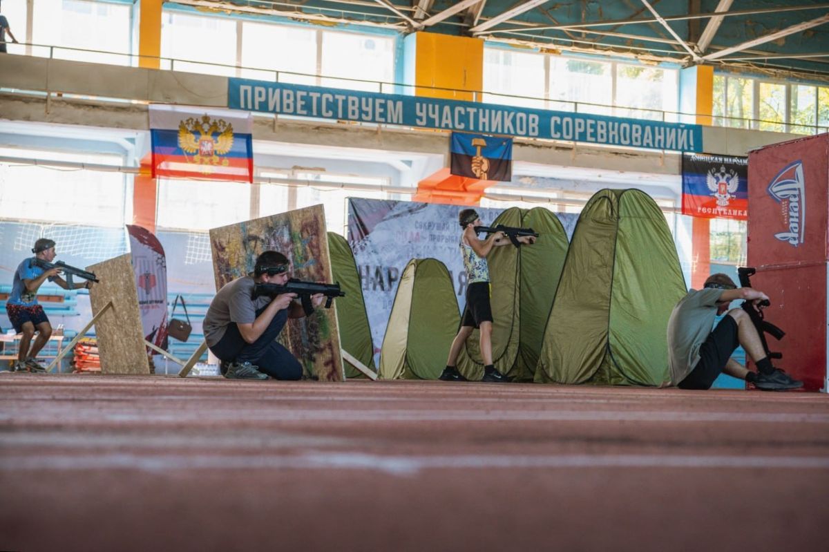 В Донецке прошёл финал первого фиджитал-турнира по Counter-Strike и лазертагу В Донецке прошёл финал первого фиджитал-турнира по Counter-Strike и лазертагу