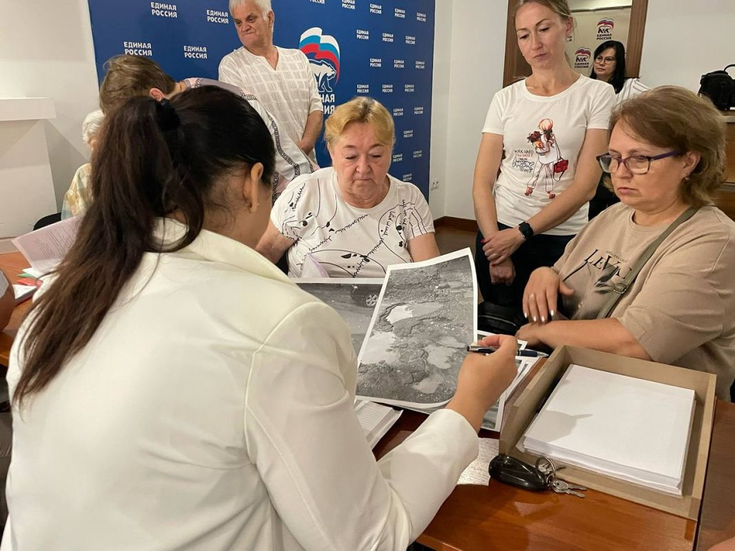Анна Кондрыкинская: Сегодня в Региональной общественной приемной Председателя партии «Единая Россия» провела прием граждан, посвященный проблемам в сфере ЖКХ Анна Кондрыкинская: Сегодня в Региональной общественной приемной Председателя партии «Единая Россия» провела прием граждан, посвященный проблемам в сфере ЖКХ
