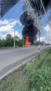 В Славянске уничтожена очередная АЗС