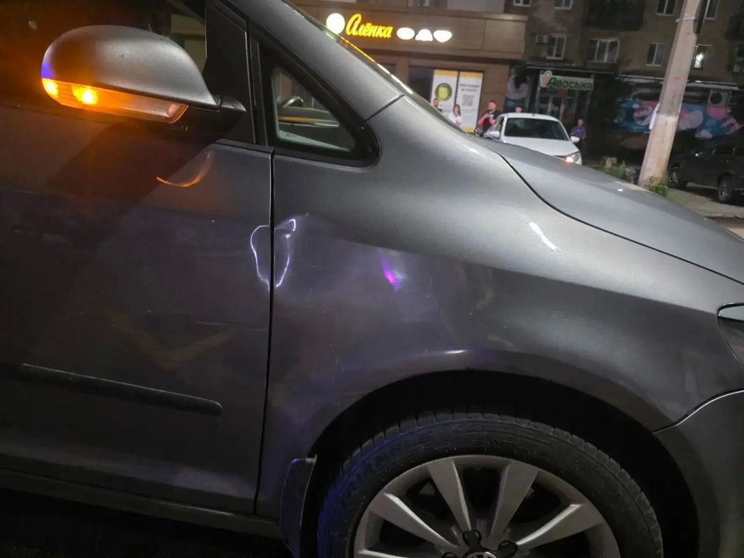 Полицейские устанавливают обстоятельства ДТП в Макеевке, в результате которого пострадал ребенок Полицейские устанавливают обстоятельства ДТП в Макеевке, в результате которого пострадал ребенок