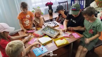 «Возраст спорту не помеха»: настольный батл в Золотарёвском сельском доме культуры
