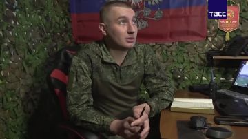 Российские войска зачищают Константиновку ДНР от малочисленных разрозненных групп ВСУ, сообщил командир батальона 103-го мотострелкового полка Южной группировки войск