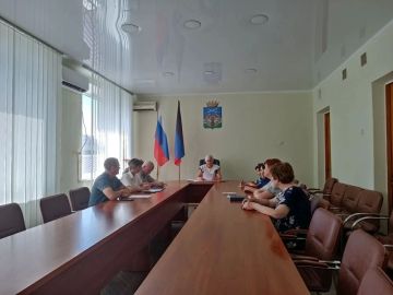 Сегодня состоялось заседание Общественного совета муниципального образования Володарский муниципальный округ, который прошел под председательством Лисовой В.А