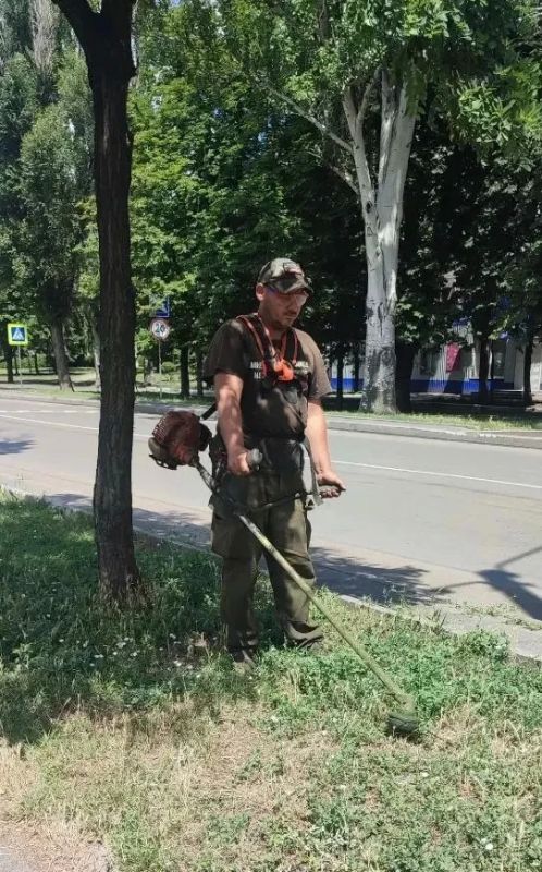 Наталья Бегуненко: В Петровском районе коммунальные предприятия приняли активное участие в акции Чистый четверг Наталья Бегуненко: В Петровском районе коммунальные предприятия приняли активное участие в акции Чистый четверг