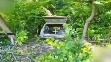 Андрей Руденко: Расчёты БпЛА соединения специального назначения группировки войск «Центр» уничтожают технику, артиллерийские орудия и личный состав ВСУ на Добропольском направлении