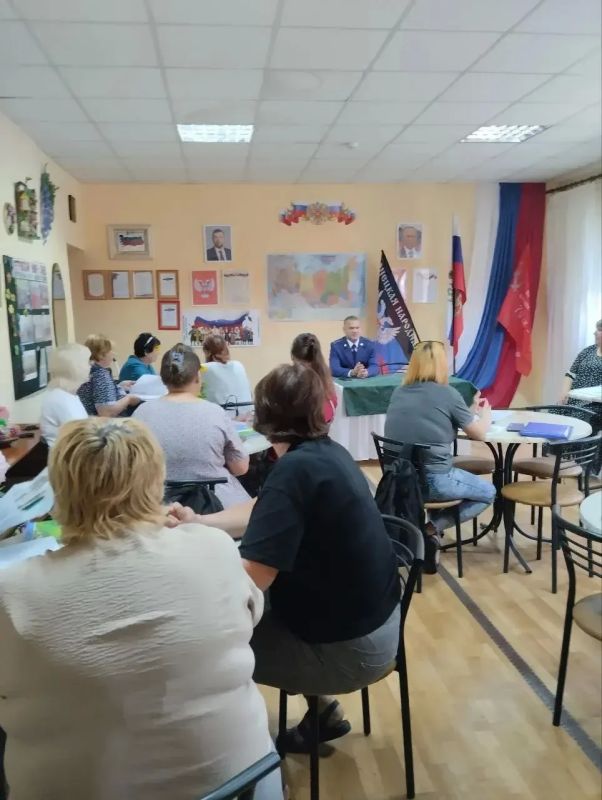 Наталья Бегуненко: Сегодня, 16 июля, в рамках проекта «Цифровая Россия» в Центре социального обслуживания населения Петровского района города Донецка состоялась тематическая встреча на тему: «Профилактика киберпреступлений» Наталья Бегуненко: Сегодня, 16 июля, в рамках проекта «Цифровая Россия» в Центре социального обслуживания населения Петровского района города Донецка состоялась тематическая встреча на тему: «Профилактика киберпреступлений»