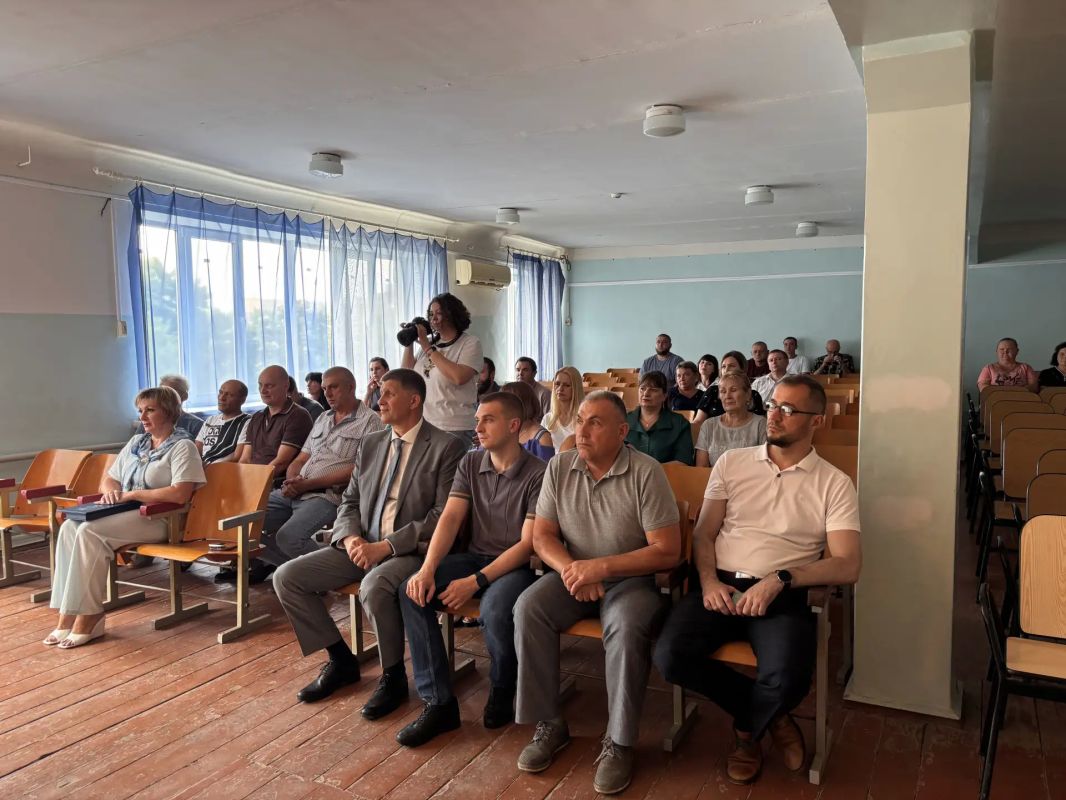 Чествуем металлургов Старобешевского округа Чествуем металлургов Старобешевского округа