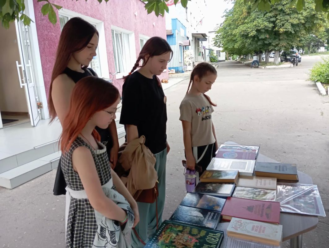 Золотая россыпь славянского фольклора Золотая россыпь славянского фольклора