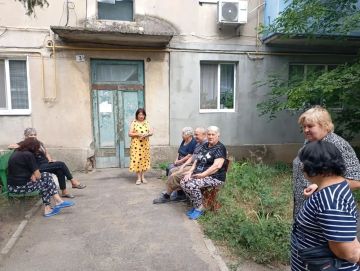 Встреча с жителями пгт Мангуш: развиваем территориальное общественное самоуправление